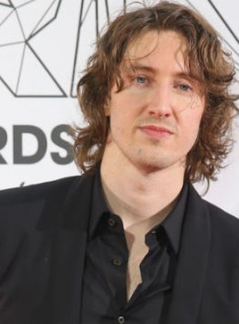 Dean Lewis