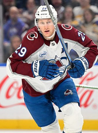 Nathan MacKinnon